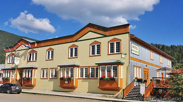 Aurora Inn Dawson City Buitenkant foto
