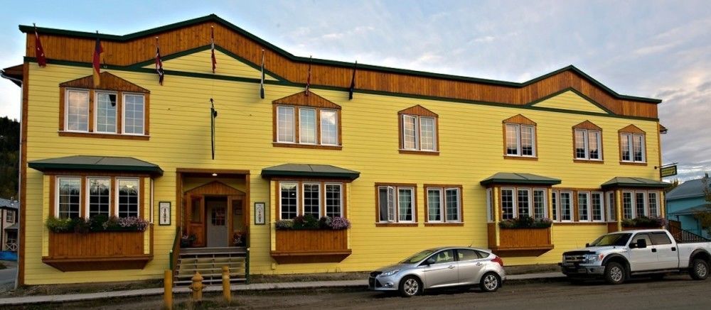 Aurora Inn Dawson City Buitenkant foto